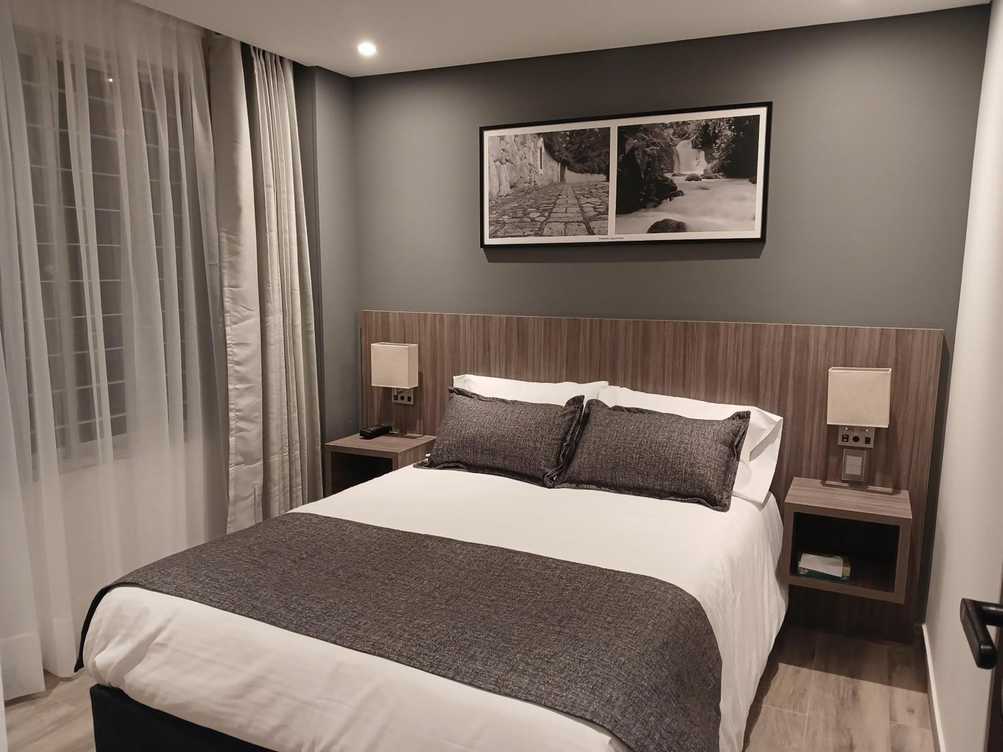 Hotel Santino Jenesano Екстериор снимка